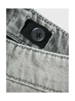 Nkmryan Straight -farkut