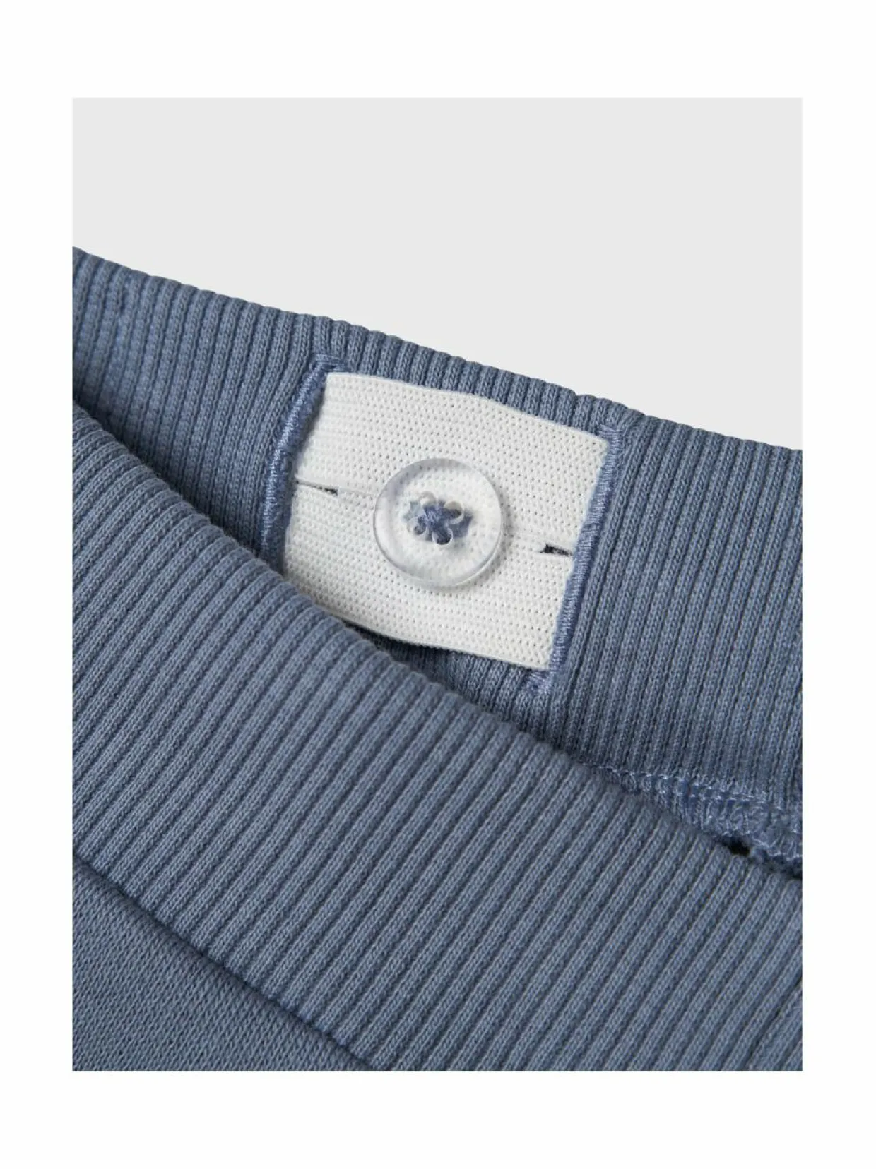 NmmVian-collegehousut