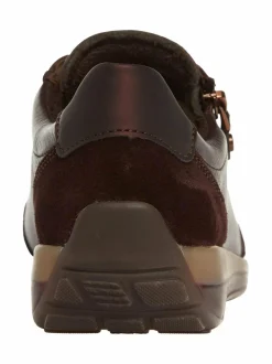 Osaka-nahkasneakerit