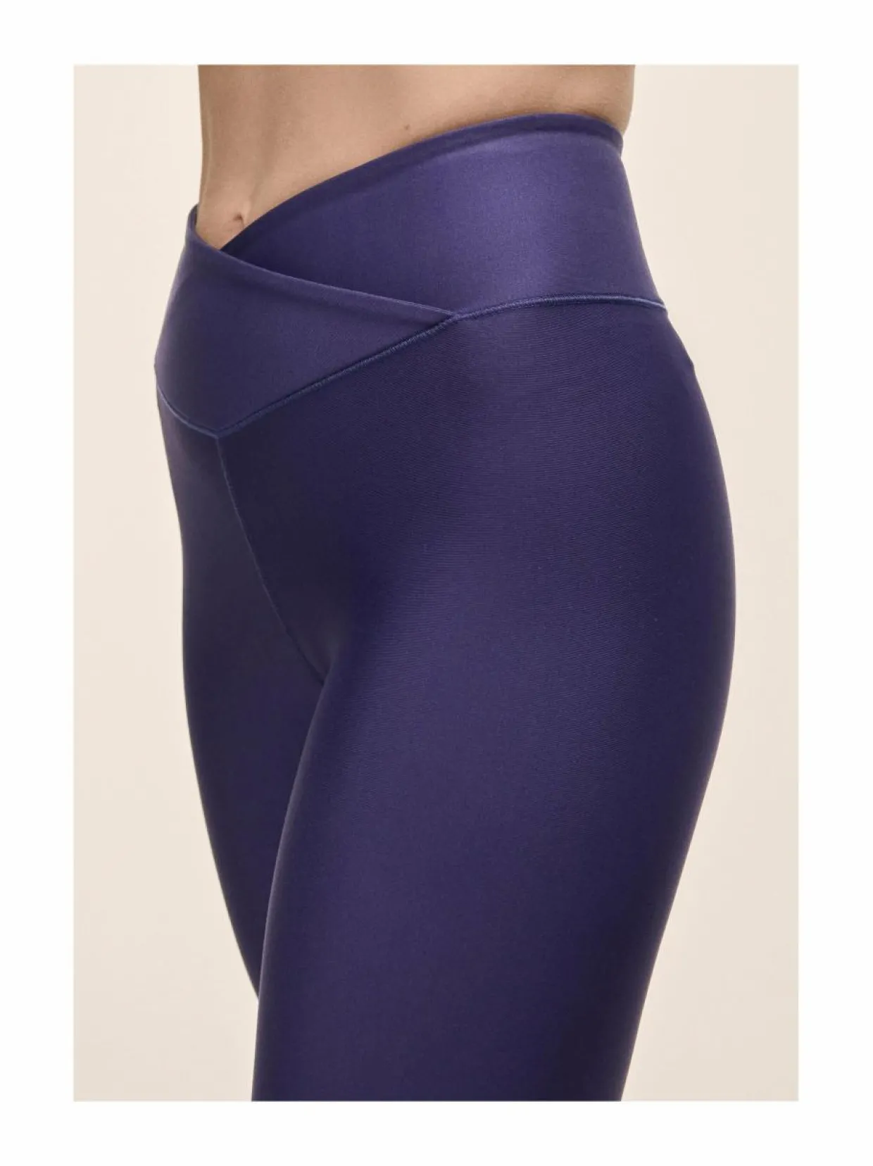 Overlap High Waist -treenitrikoot