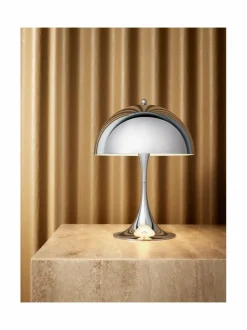 Panthella Mini -pöytävalaisin