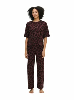 Pantteri-pyjamapaita