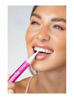 PAP+ Teeth Whitening Pen -hampaiden valkaisukynä