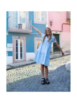 Pellava Kerrosmekko, Sky Blue