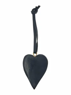 Puinen sydänavaimenperä