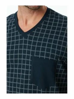 Pyjamahousut ja -paita