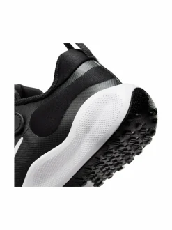 Revolution 7 -sneakerit