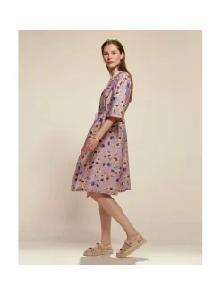 Sarai Fiorre Kimono -aamutakki