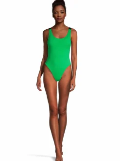 Scoop Back -uimapuku