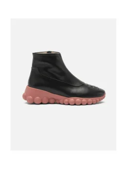 Sisterhood Boot Black/Rose