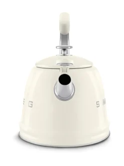 Smeg viheltävä vesipannu WKF01CR, kermanvalkoinen