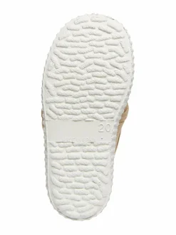 Solid U -kangaskengät