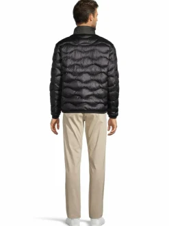 Super Light -tikkitakki