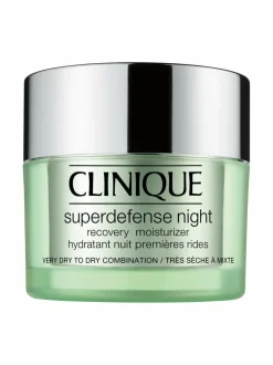 Superdefense Night Cream Dry to Combination Skin -yövoide 50 ml