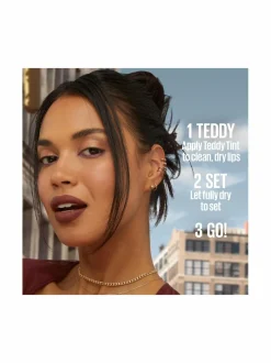 Superstay Teddy Tint Lipstick -nestemäinen huulipuna