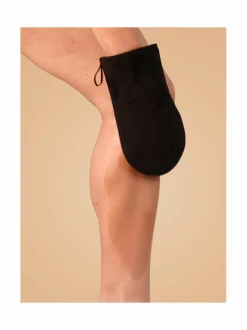 Sävytetty itseruskettava vaahto Medium Dark, 150 ml