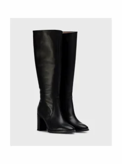 Tall Boot Feminine Heel -nahkasaappaat