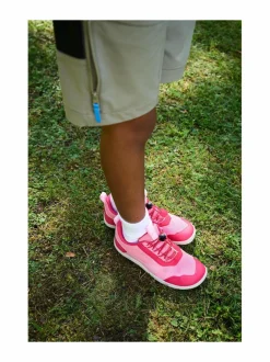 Tallustelu-paljasjalkakengät