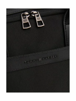 TH Travel -tietokonelaukku