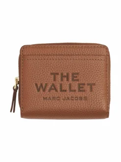 The Mini Compact -nahkalompakko