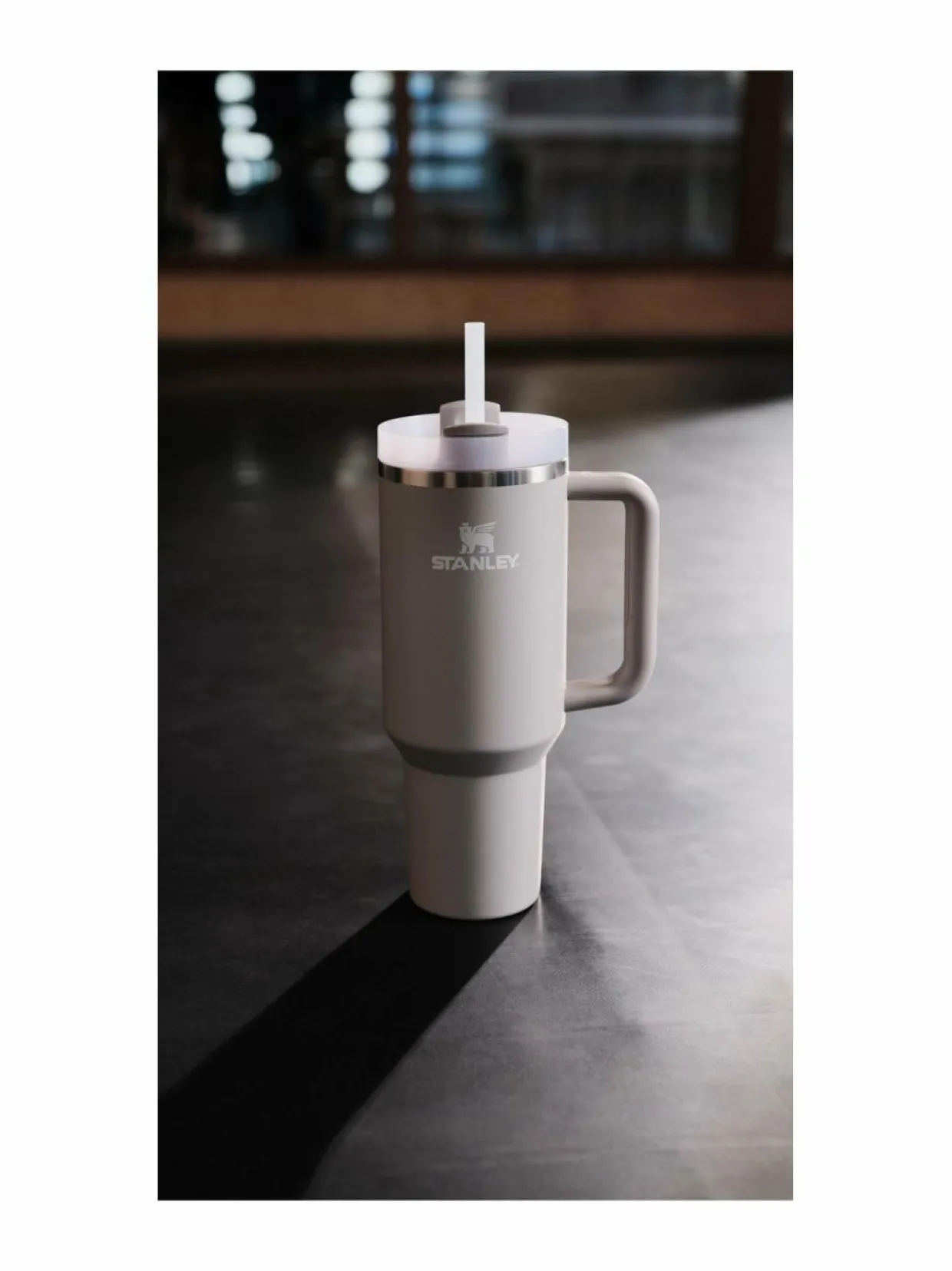The Quencher H2.O FlowState™ Tumbler -termosmuki 1.18 l