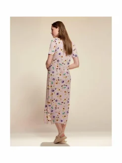 Titia Fiorre -yöpaita