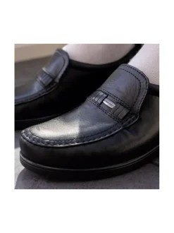 TOPI Miesten mokkasiinit