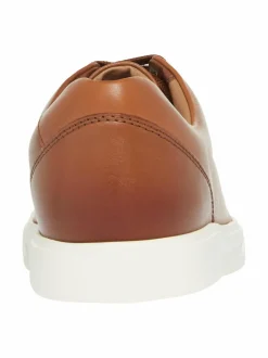 Un Costa Lace -nahkasneakerit