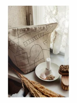 Unien Talo -kosmetiikkalaukku