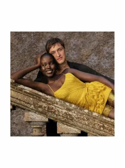 Uomo Born in Roma Yellow Dream EdT -tuoksu