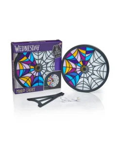 WEDNESDAY Tunnelmavalaisin